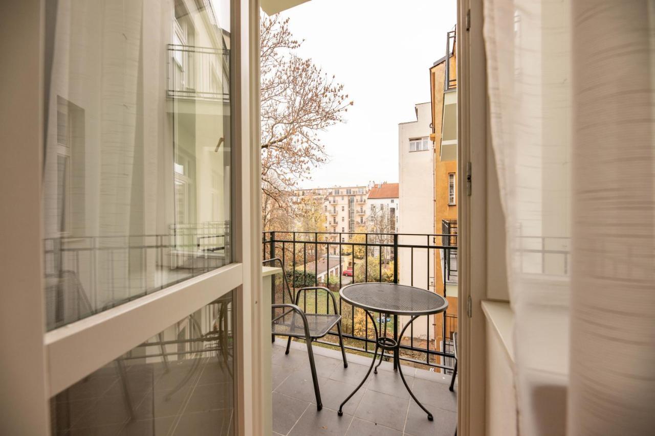 Friendly Apartments In Прага Екстер'єр фото