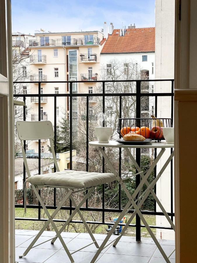 Friendly Apartments In Прага Екстер'єр фото