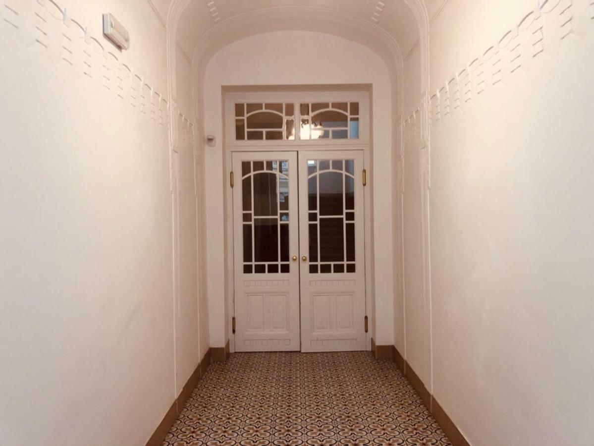 Friendly Apartments In Прага Екстер'єр фото