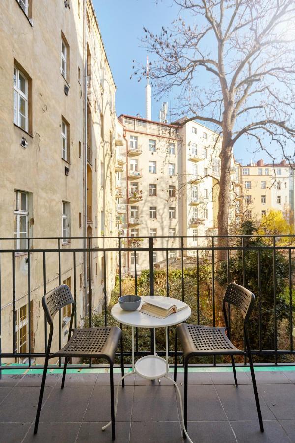 Friendly Apartments In Прага Екстер'єр фото